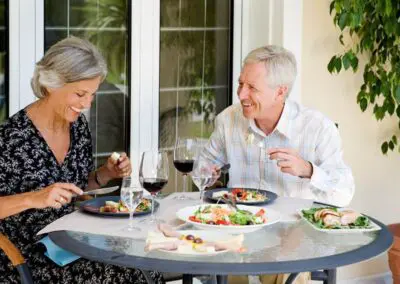 The Joys of Independent Living at Bartlett Reserve: A Focus on Any-time Dining and Seasonal Fare